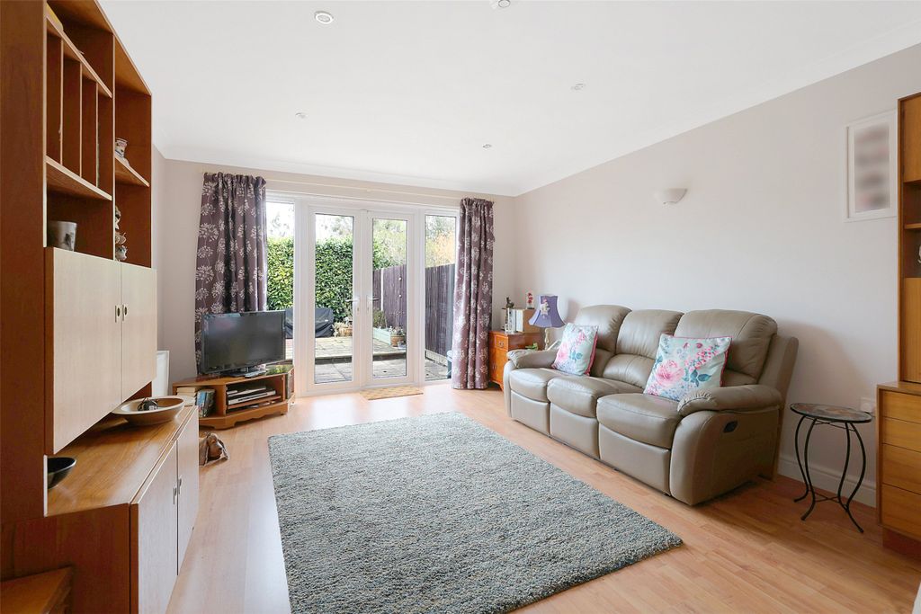 Property photo 3 of 10 Picture No. 04