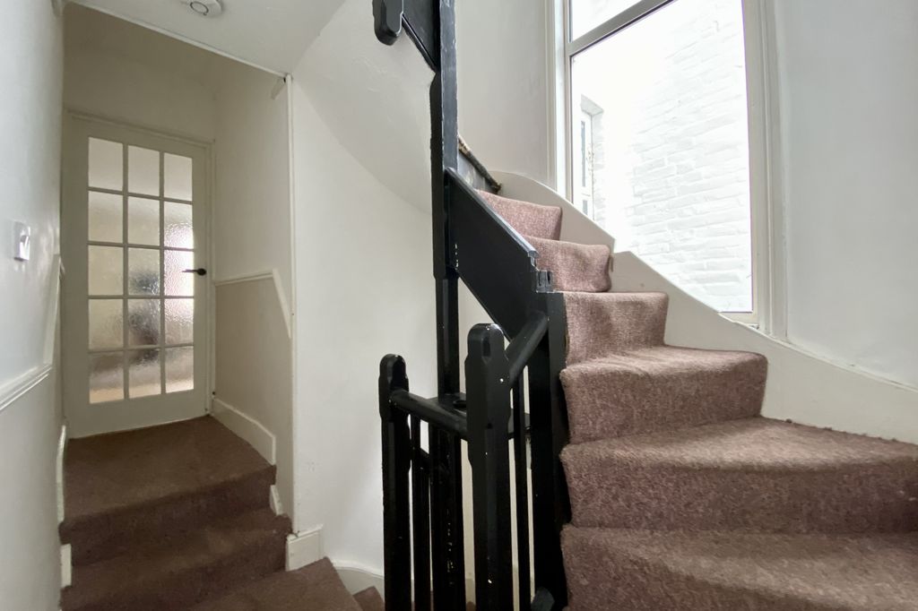 Additional image 6 of 2 bed maisonette for saleTown Centre, Ringwood BH24