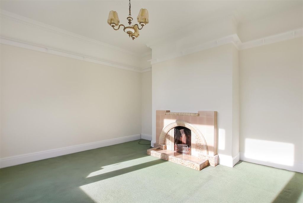 Property photo 3 of 20 Img_0967.Jpg