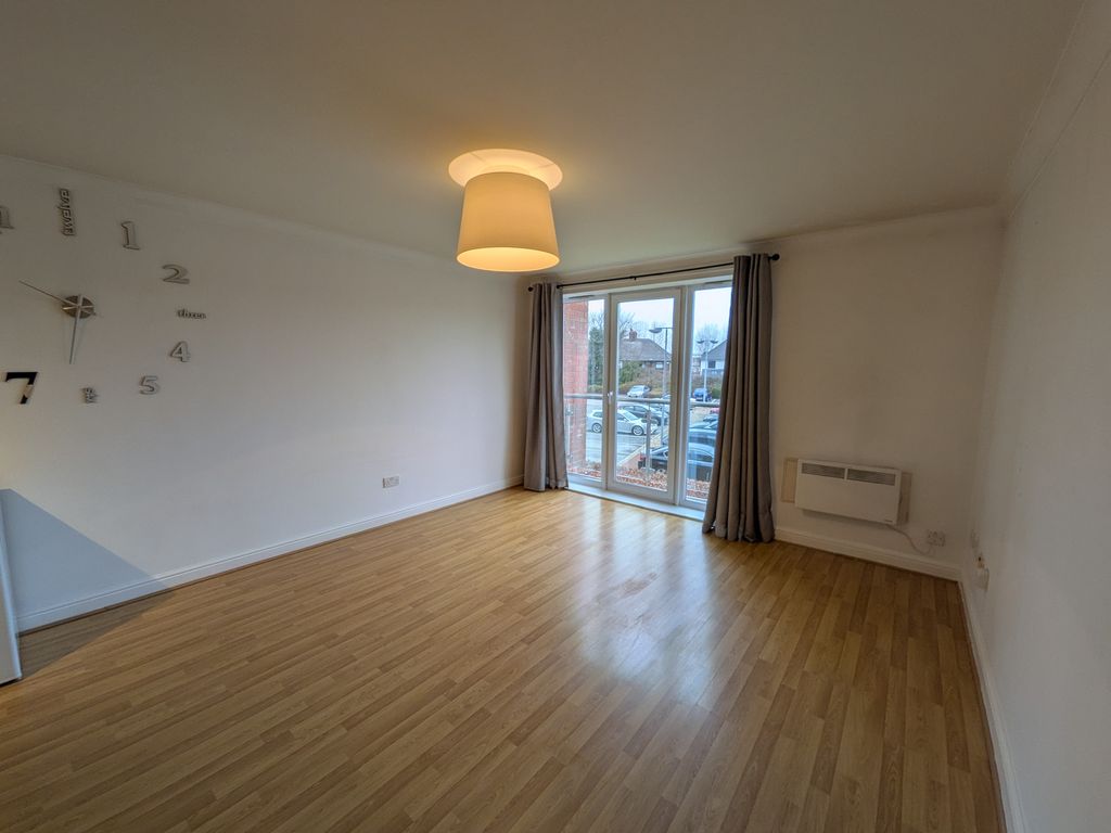 Property photo 2 of 14 Pxl_20251229_114558811