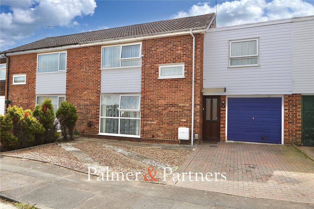 Property photo 1 of 20 Picture No. 04