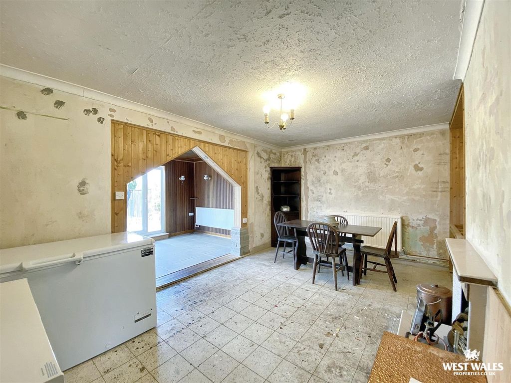 Property photo 3 of 25 Img_6253.Jpg