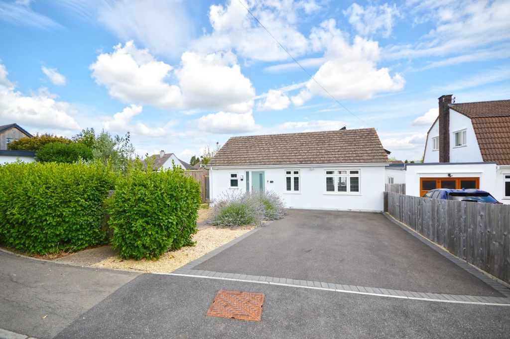 Property photo 1 of 21 Outside