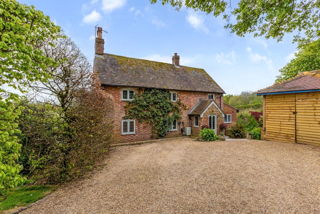Property photo 1 of 18