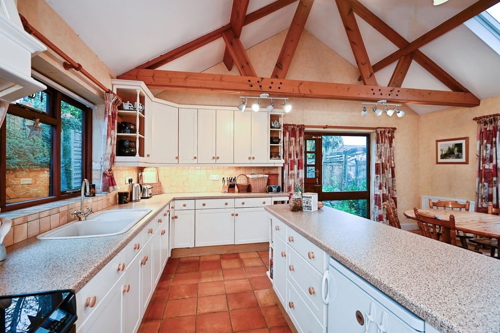 Property photo 1 of 21 Pbox-Img.Jpg