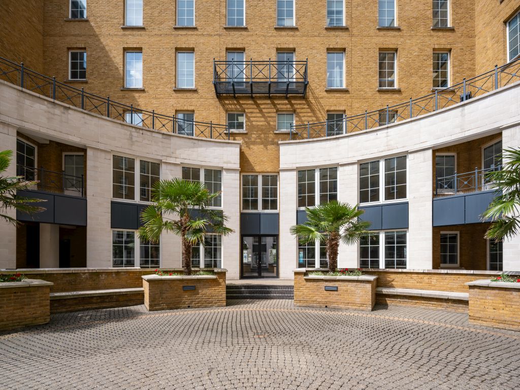 Property photo 1 of 10 Exterior 14.Jpg