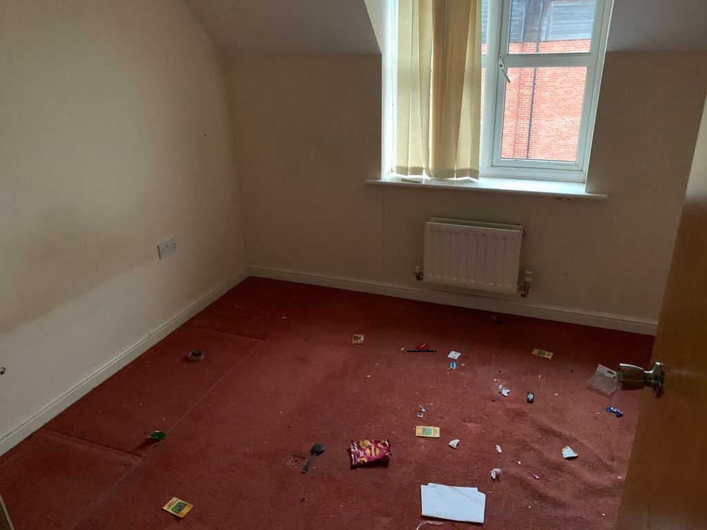 Property photo 3 of 5