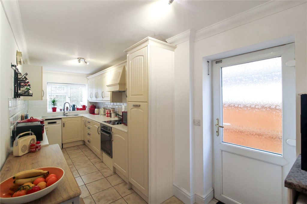 Property photo 3 of 16 Picture No. 07