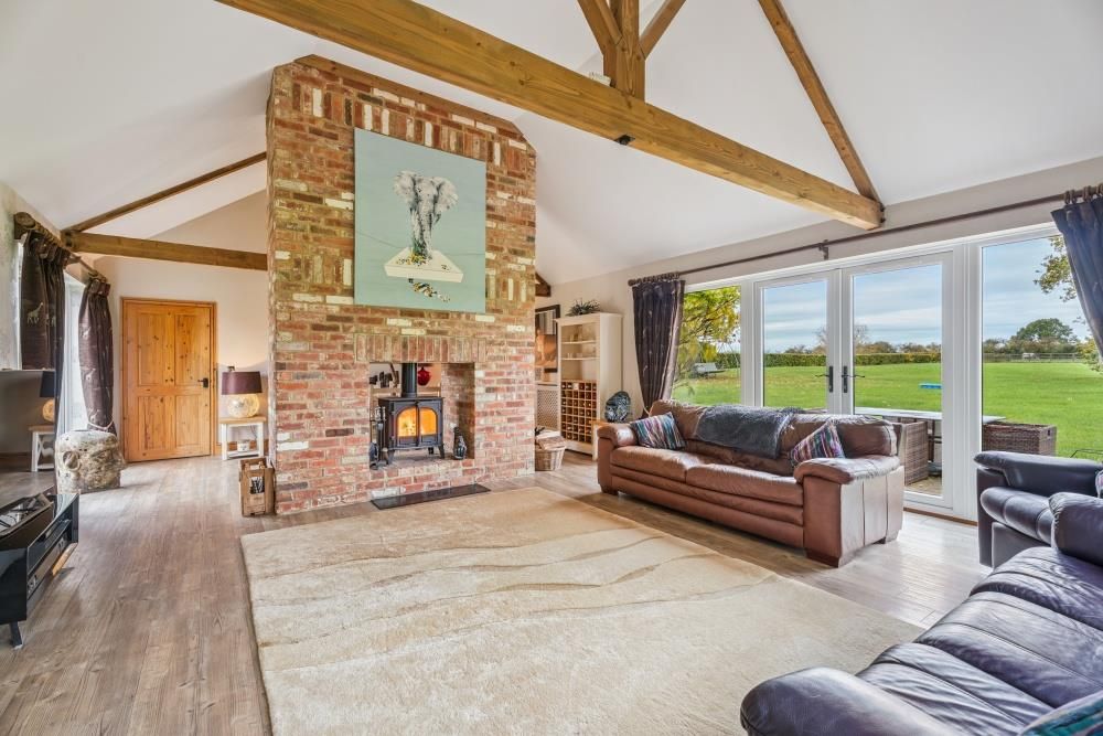 Property photo 3 of 37 Dsc06784-B3A6Cab66E8Cb47Fb37376A40F53B1cd - 800Px.