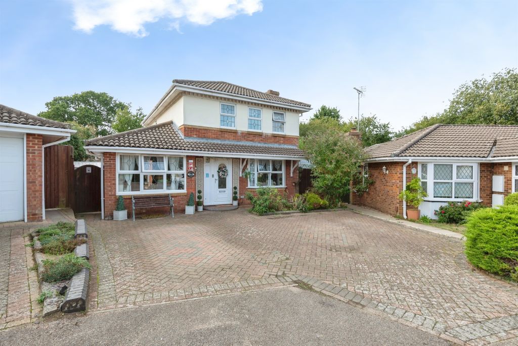 Property photo 1 of 17