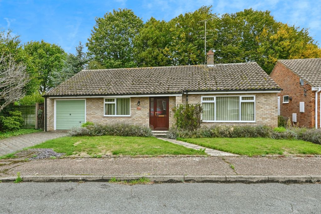 Property photo 1 of 17