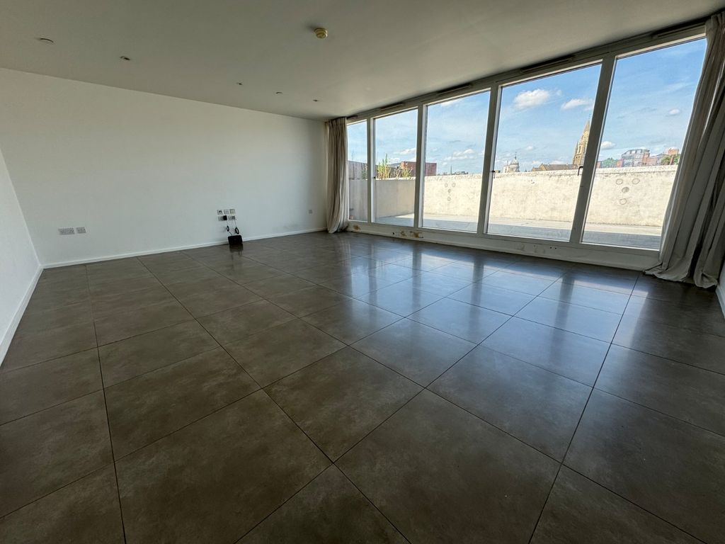 Property photo 3 of 9 Picture No. 07