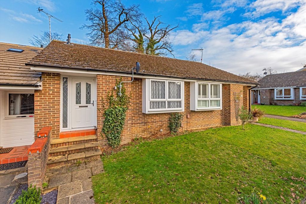 Property photo 1 of 11