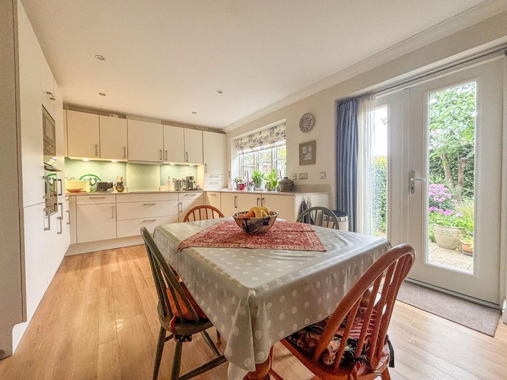 Property photo 3 of 15 10.Jpg