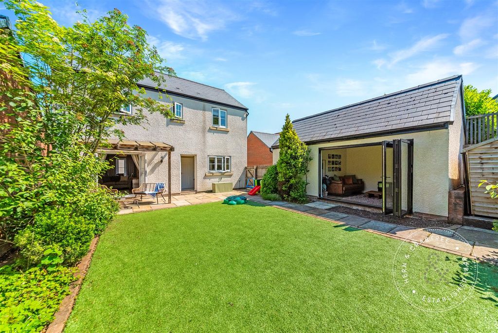 Property photo 1 of 39 Trem-Y-Coed-35.Jpg