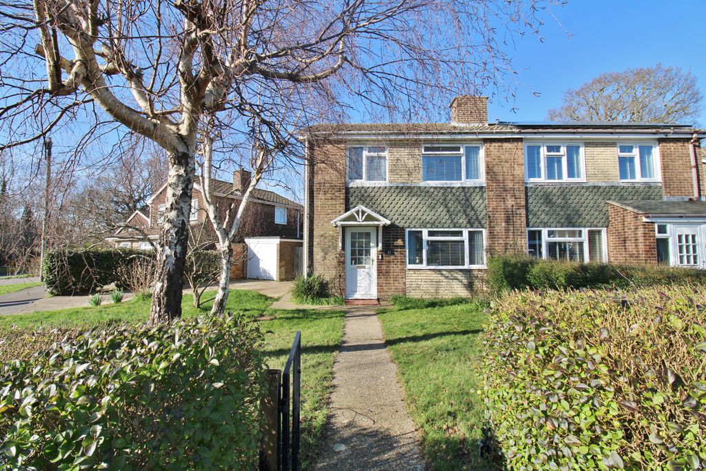 Property photo 1 of 31