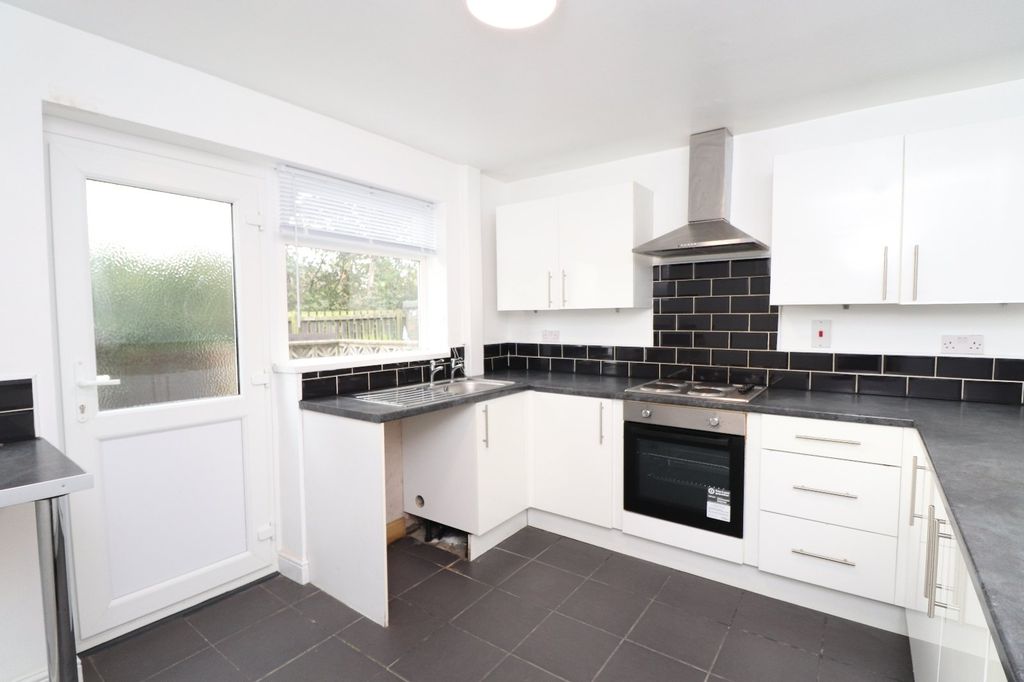 Property photo 2 of 15 Picture No. 02