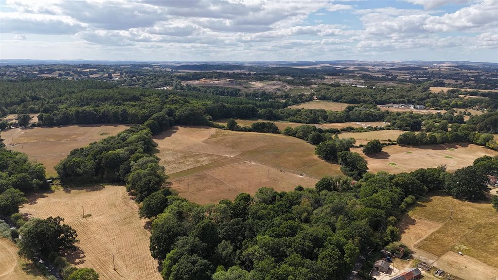 Property photo 3 of 8 Dji_20260805154725_0522_D.Jpg