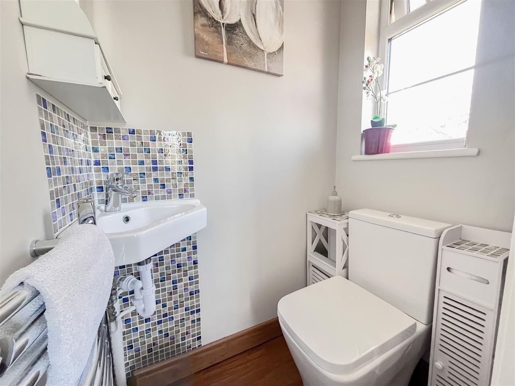 Additional image 7 of 4 bed detached house for saleCuckoo Drive, Heathfield TN21