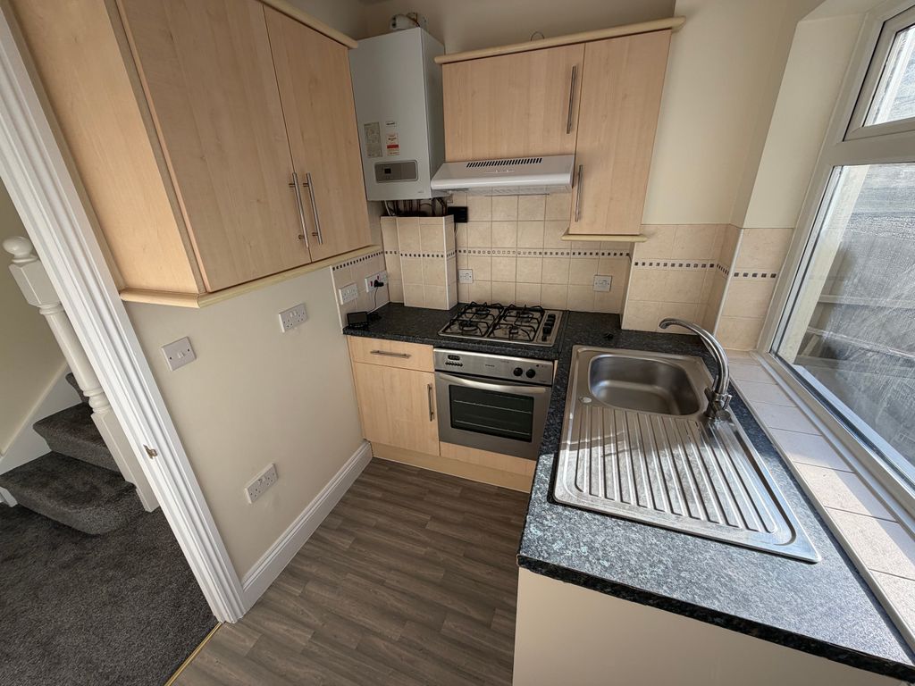 Property photo 2 of 8 Images