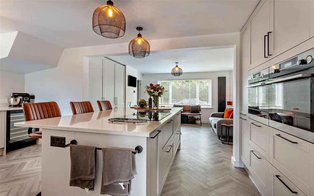 Property photo 2 of 24 Kitchen/Family Room