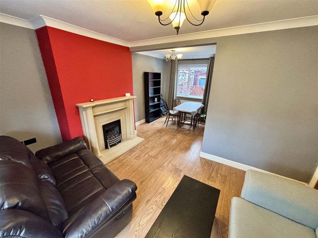 Property photo 2 of 12 Living Room