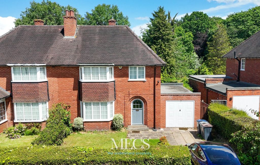 Property photo 1 of 18 5212471