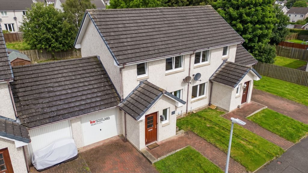 Property photo 1 of 35