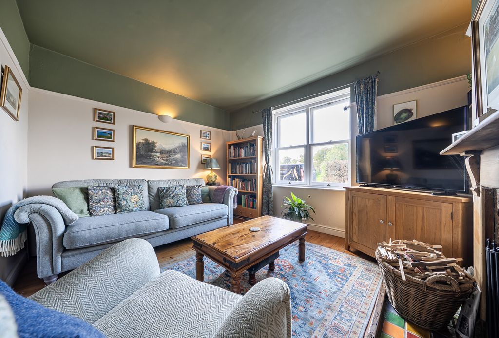 Property photo 2 of 19 1536548 (1).Jpg