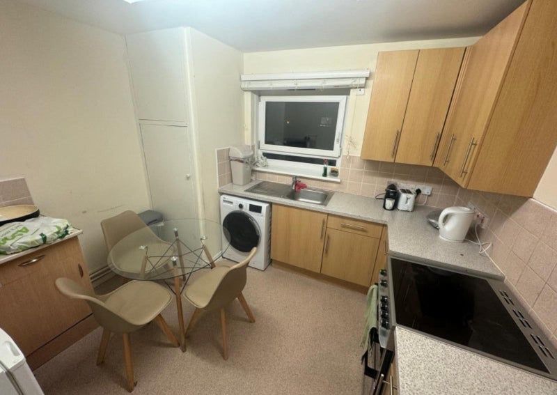 Property photo 3 of 6