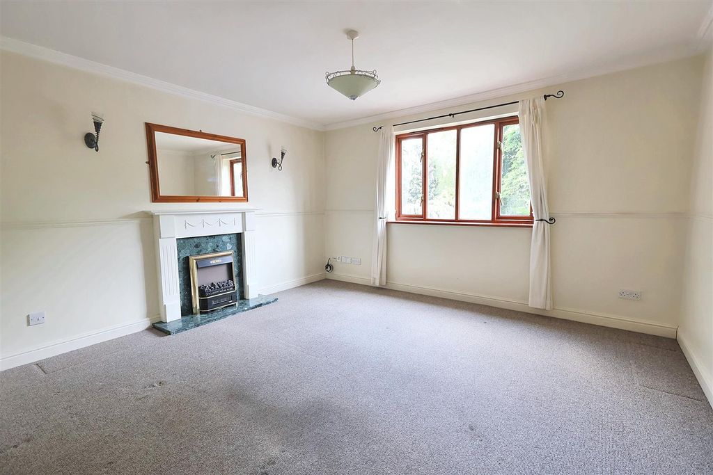 Property photo 2 of 11 Img_0736.Jpg