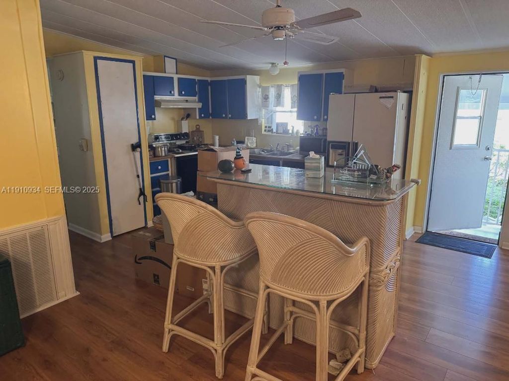 Property photo 3 of 15 <Alttext/>