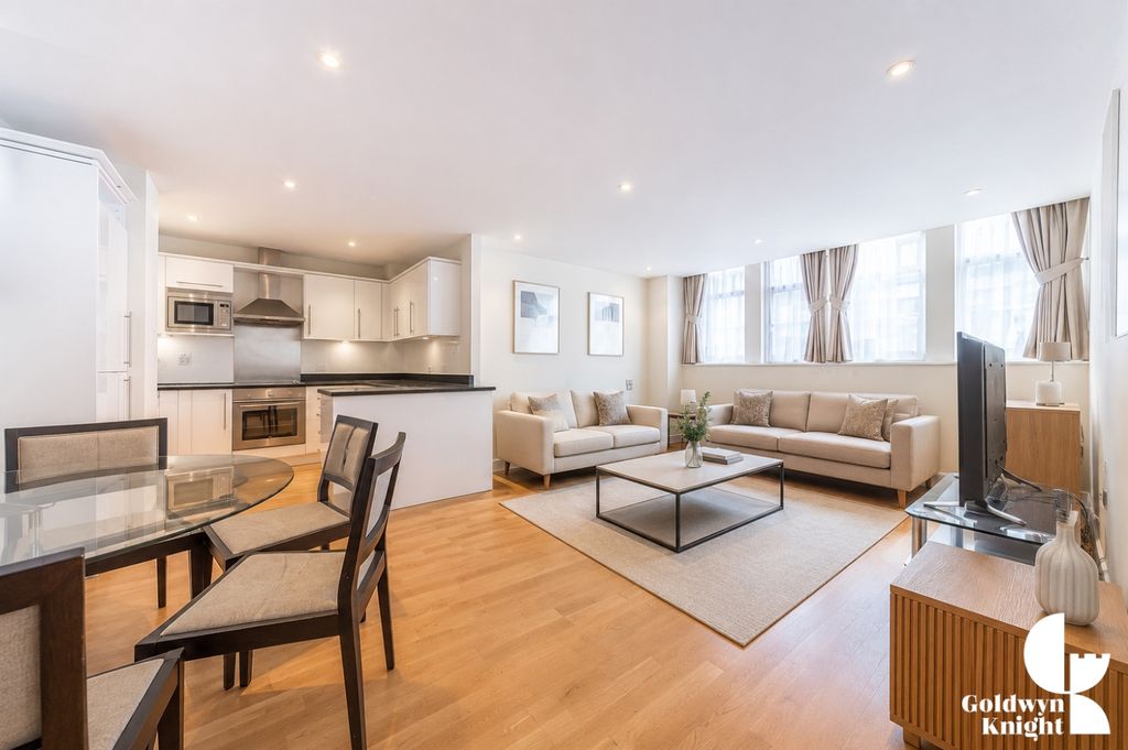 Property photo 1 of 11 d4ce890B-F36c-4238-86c5-39d05191Ec05