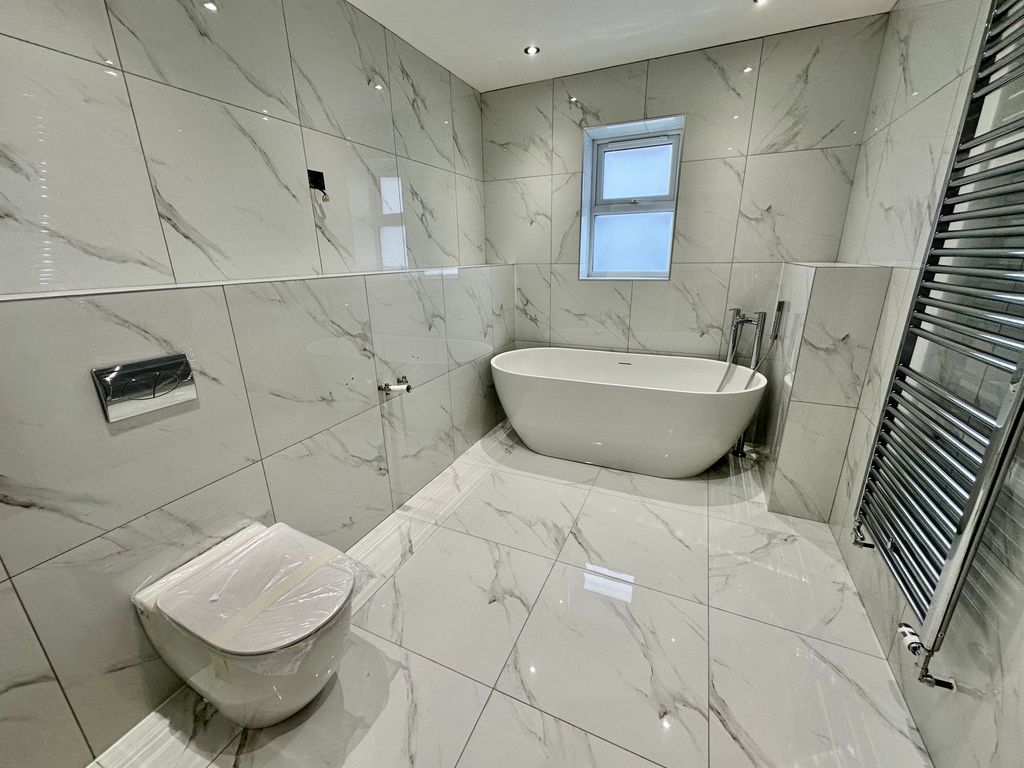 Property photo 2 of 36 Img_7080