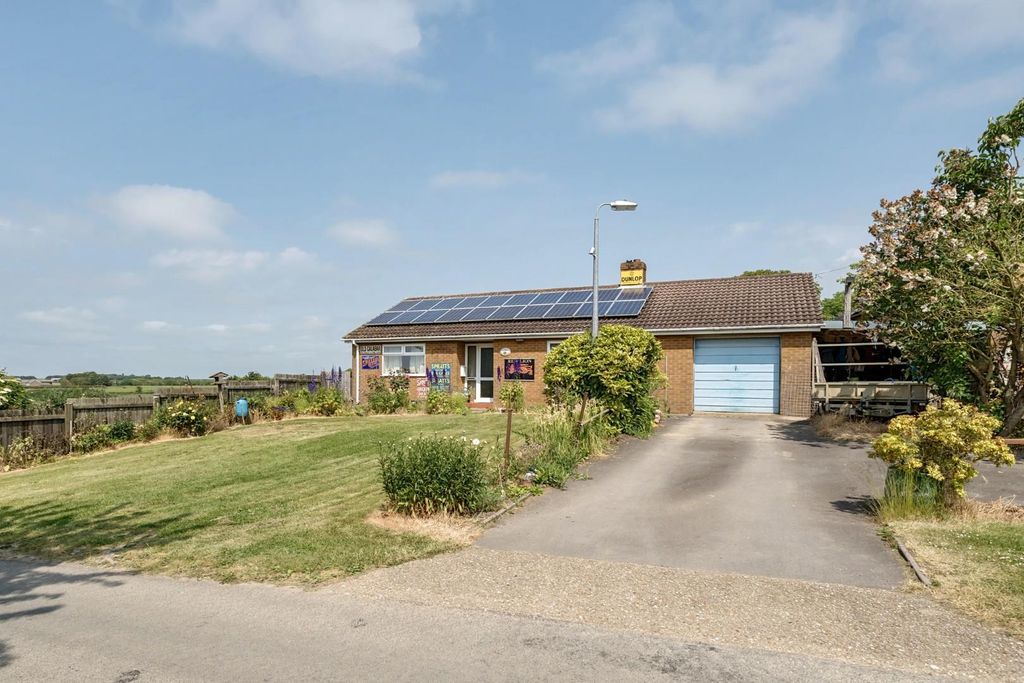 Property photo 1 of 14 Front.Jpg