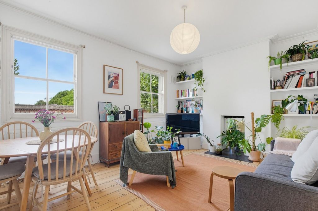 Property photo 1 of 12 Benhillroad141c-1.Jpg