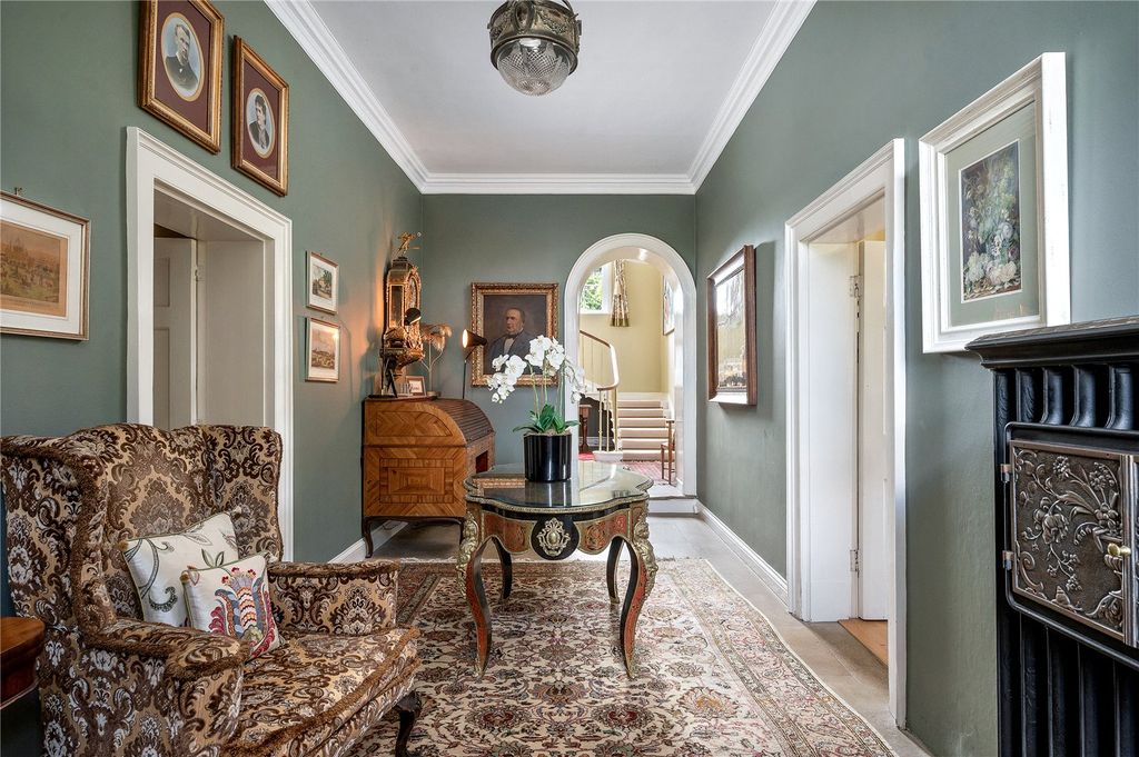 Property photo 3 of 40 Picture 3