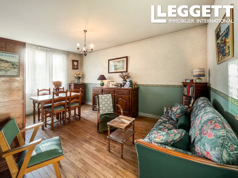 Property photo 3 of 7