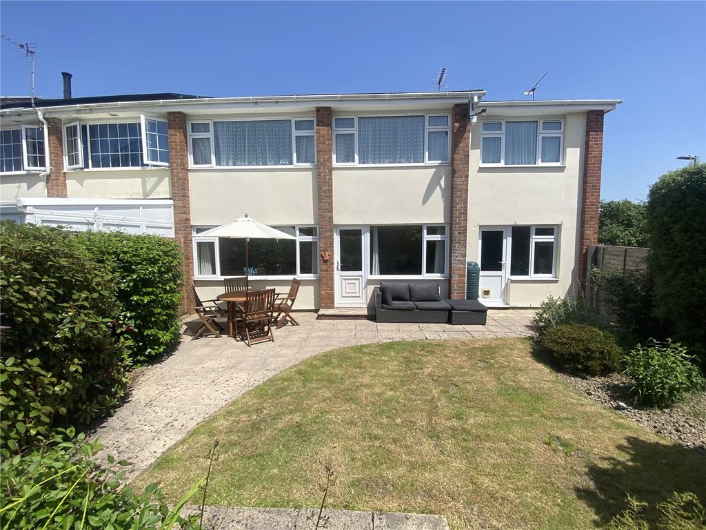 Property photo 2 of 23 Picture No. 24