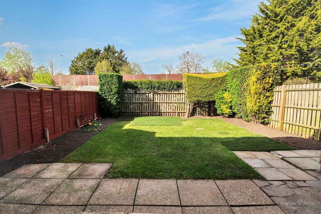 Property photo 2 of 12 Rear Garden