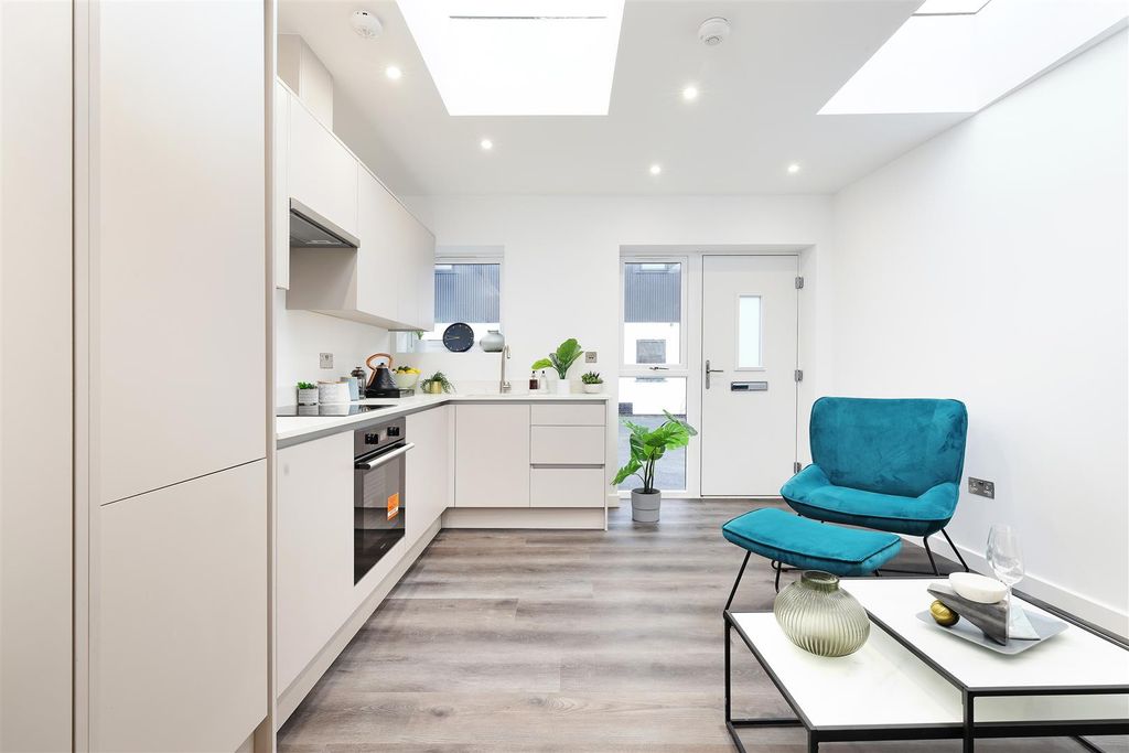 Property photo 3 of 10 No.24-Greenyard-Showhome-Jan25-9667.Jpg