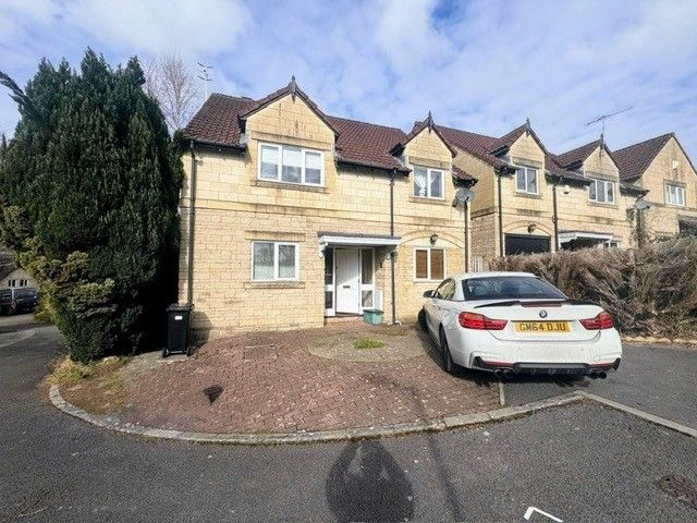 Property photo 1 of 8 Exterior