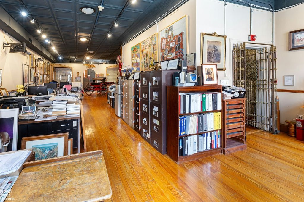 Property photo 3 of 8 <Alttext/>