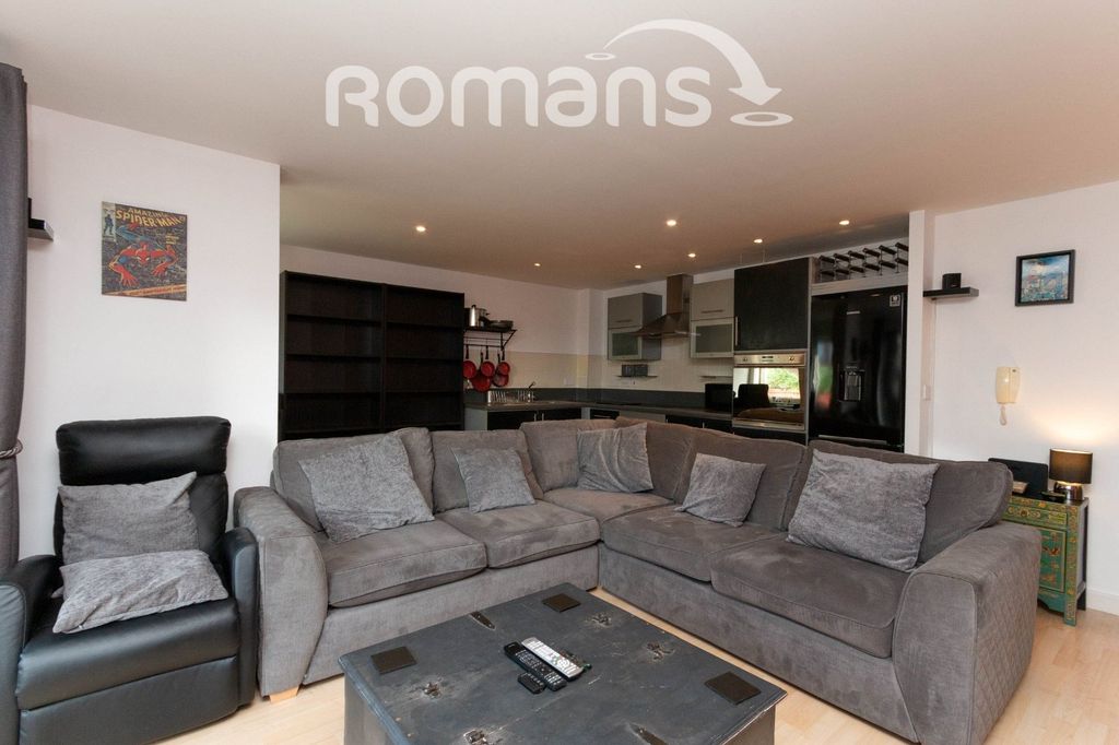 Property photo 3 of 9 Picture No. 04