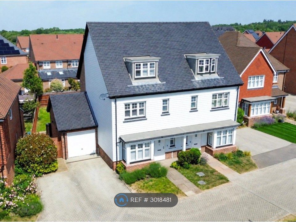 Property photo 1 of 22