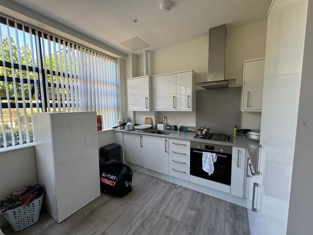 Property photo 2 of 10 Img_3015.Jpg