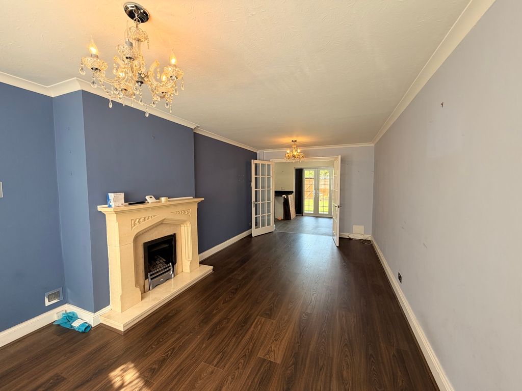 Property photo 2 of 19 Picture No. 26