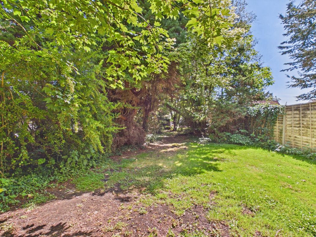 Property photo 3 of 15 Picture No. 18