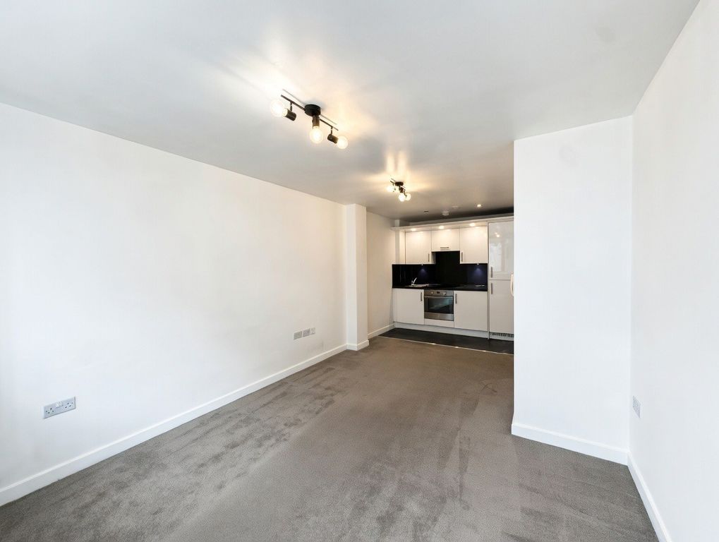 Property photo 2 of 7 Image