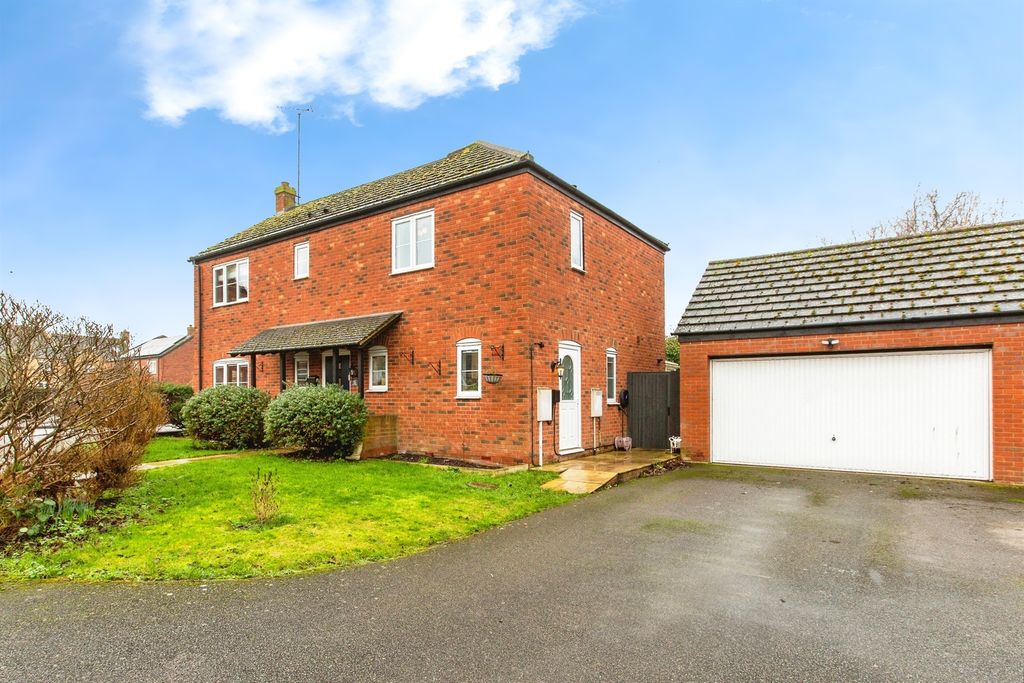 Property photo 1 of 26